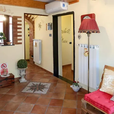 Casa Del Pittore 105s 아파트 Pieve di Teco